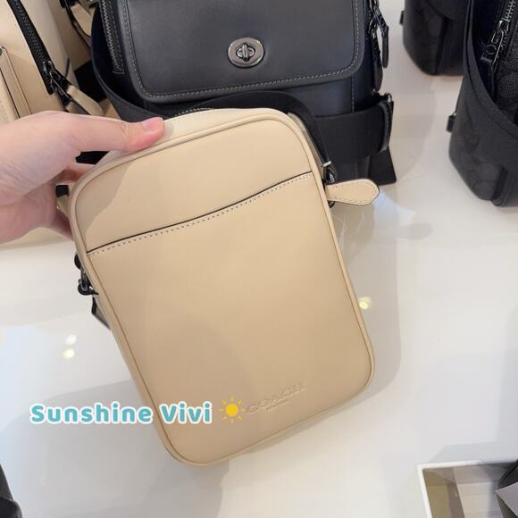 NWT Coach Turnlock Crossbody Bag Leather Qb/IVORY CAJ31 - Picture 3 of 10